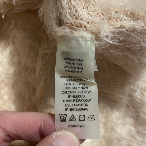 Vince Camuto Glacier Dream Geo Print Fuzzy Eyelash Mockneck Sweater - Picture 6 of 6